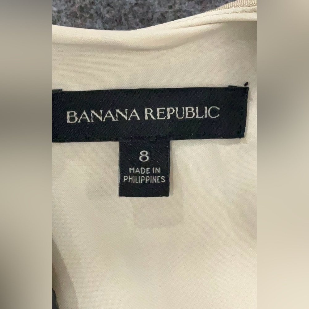 Banana Republic Jumpsuit (8) - Picture 3 of 4